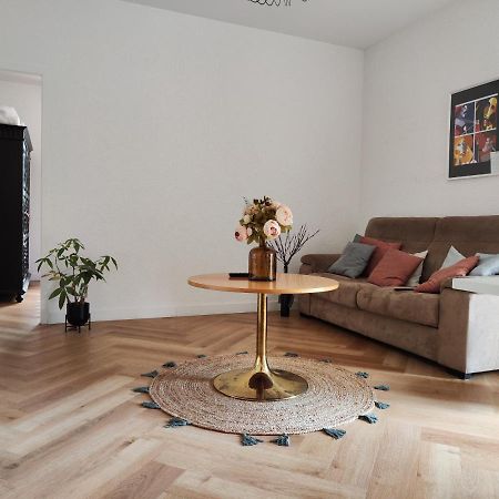 בלגארד סור-ואלסרין Le Petit Angle Appartement 2 Pieces, Plein Centre Ville, Pres De La Gare Jusqu'A 4 Personnes מראה חיצוני תמונה